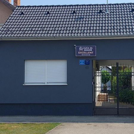Apartman Excellent - Kuca Za Odmor U Zupanji -Natkriveno Parkirno Mjesto Zupanja Zewnętrze zdjęcie