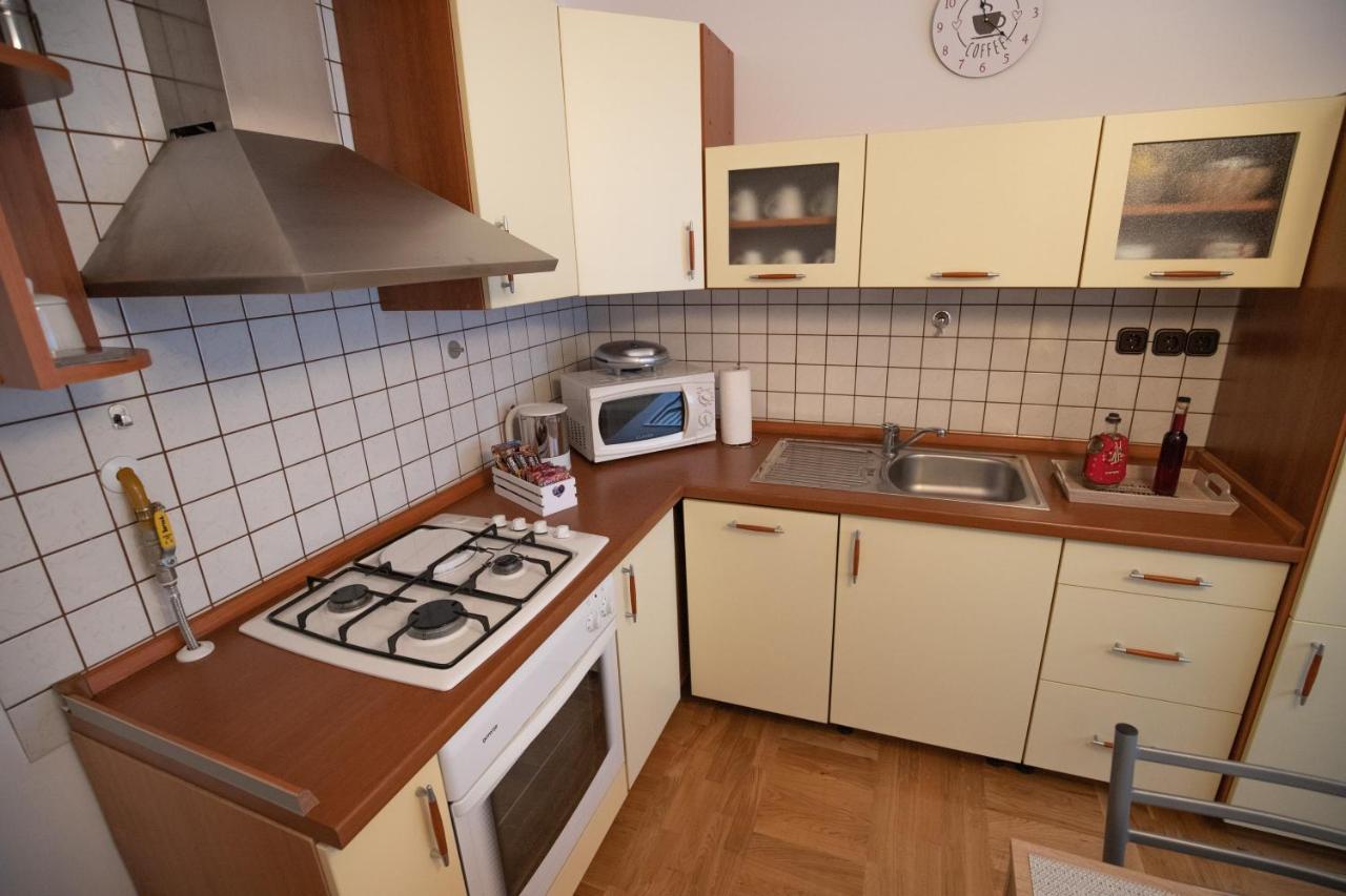 Apartman Excellent - Kuca Za Odmor U Zupanji -Natkriveno Parkirno Mjesto Zupanja Zewnętrze zdjęcie